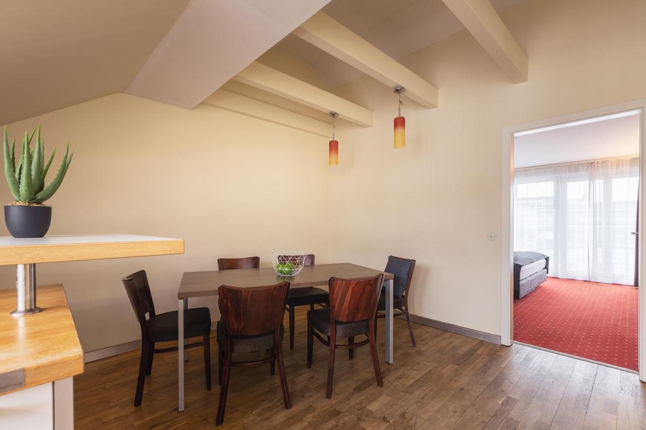 Acora City Apart Living The City Хамбург Екстериор снимка